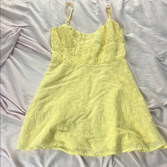 Princess Polly Yellow Floral Dress - Picture 1 of 3